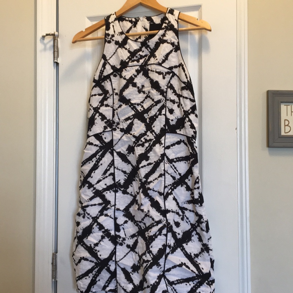 Cynthia Rowley racer back linen dress size small